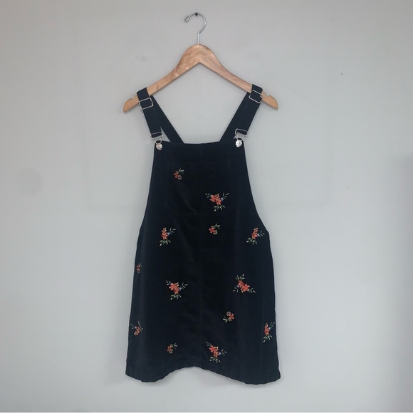 Topshop Moto Velour Embroidered Overall Dress Dungaree Black Floral Size 8 US - Picture 2 of 13